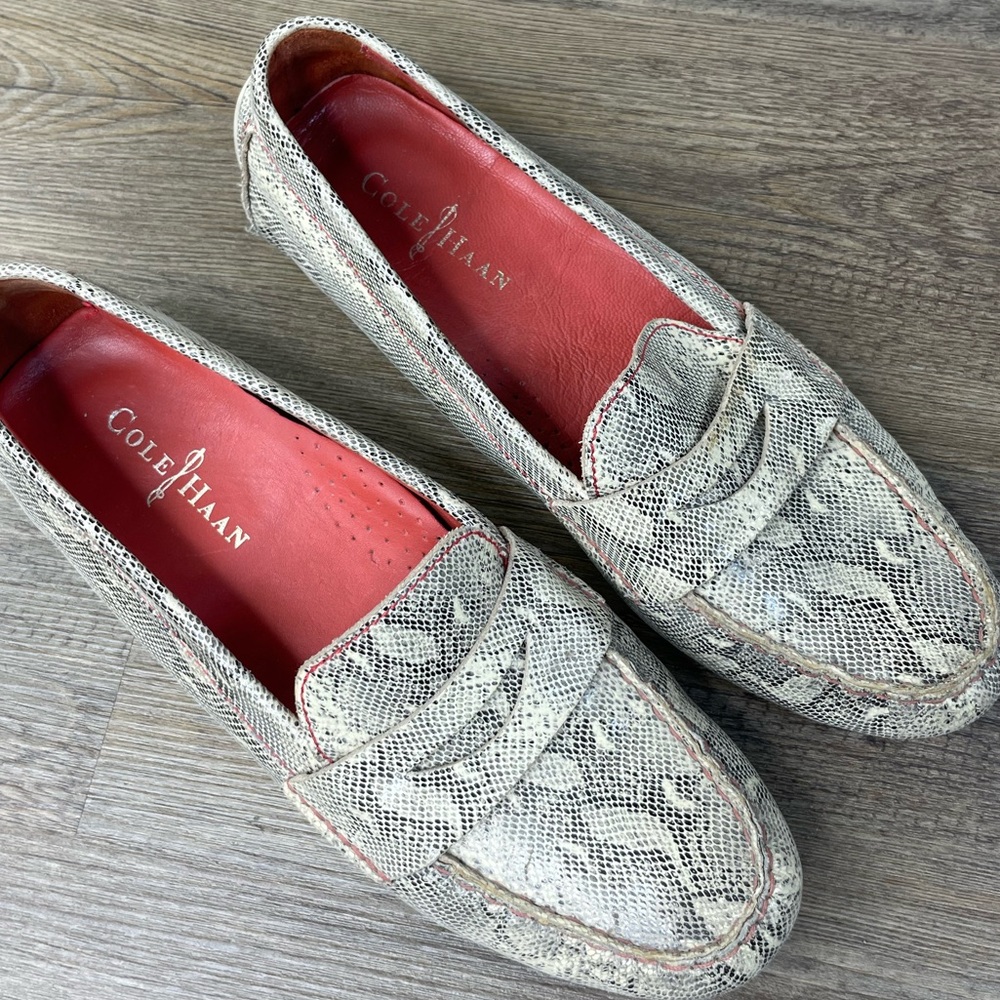 Cole Hann Air Shoes Women’s Driving Penny Loafers Snake Print Leather, 8 1/2